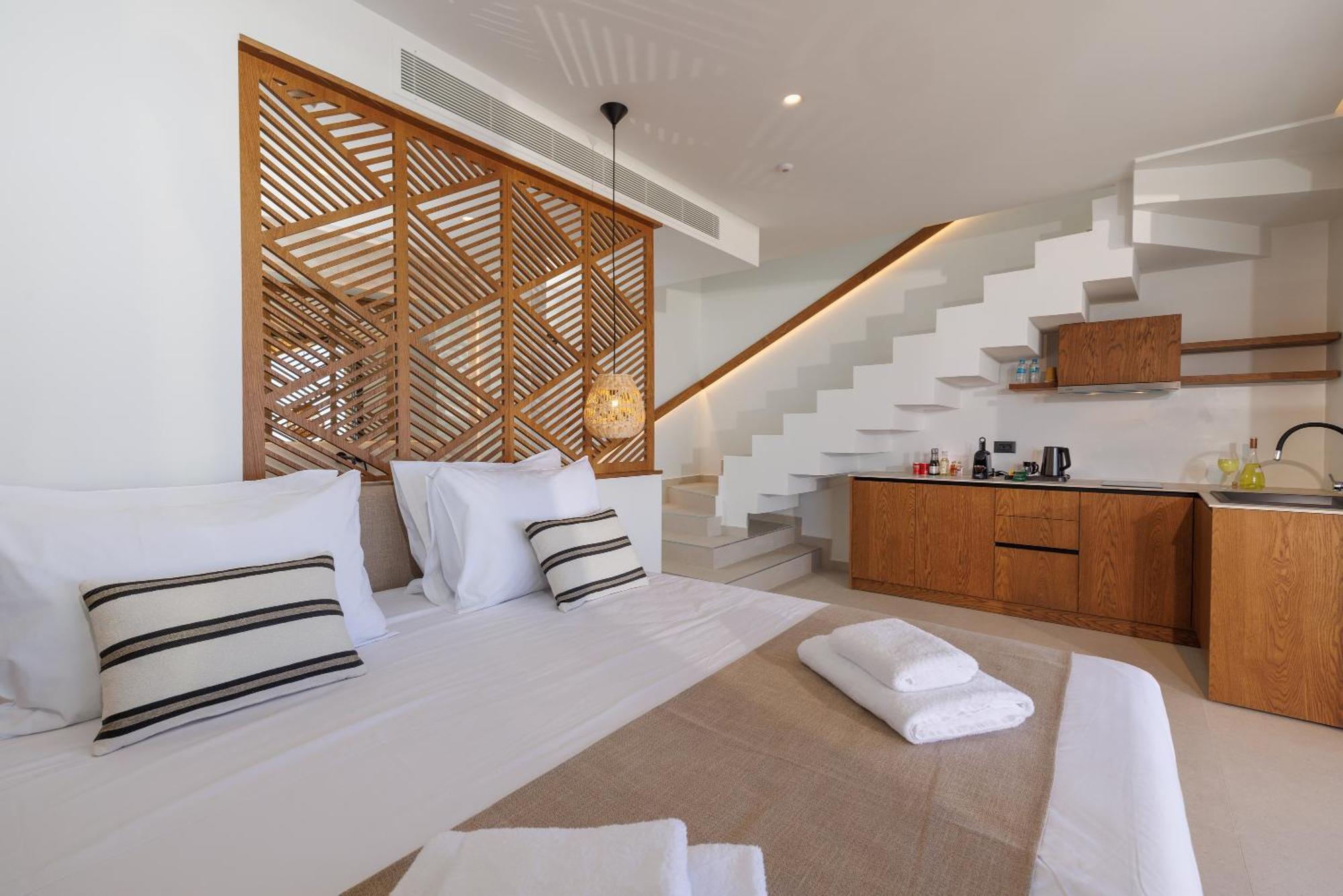 Deos Luxury Suites - Adults Only Херсониссос Экстерьер фото