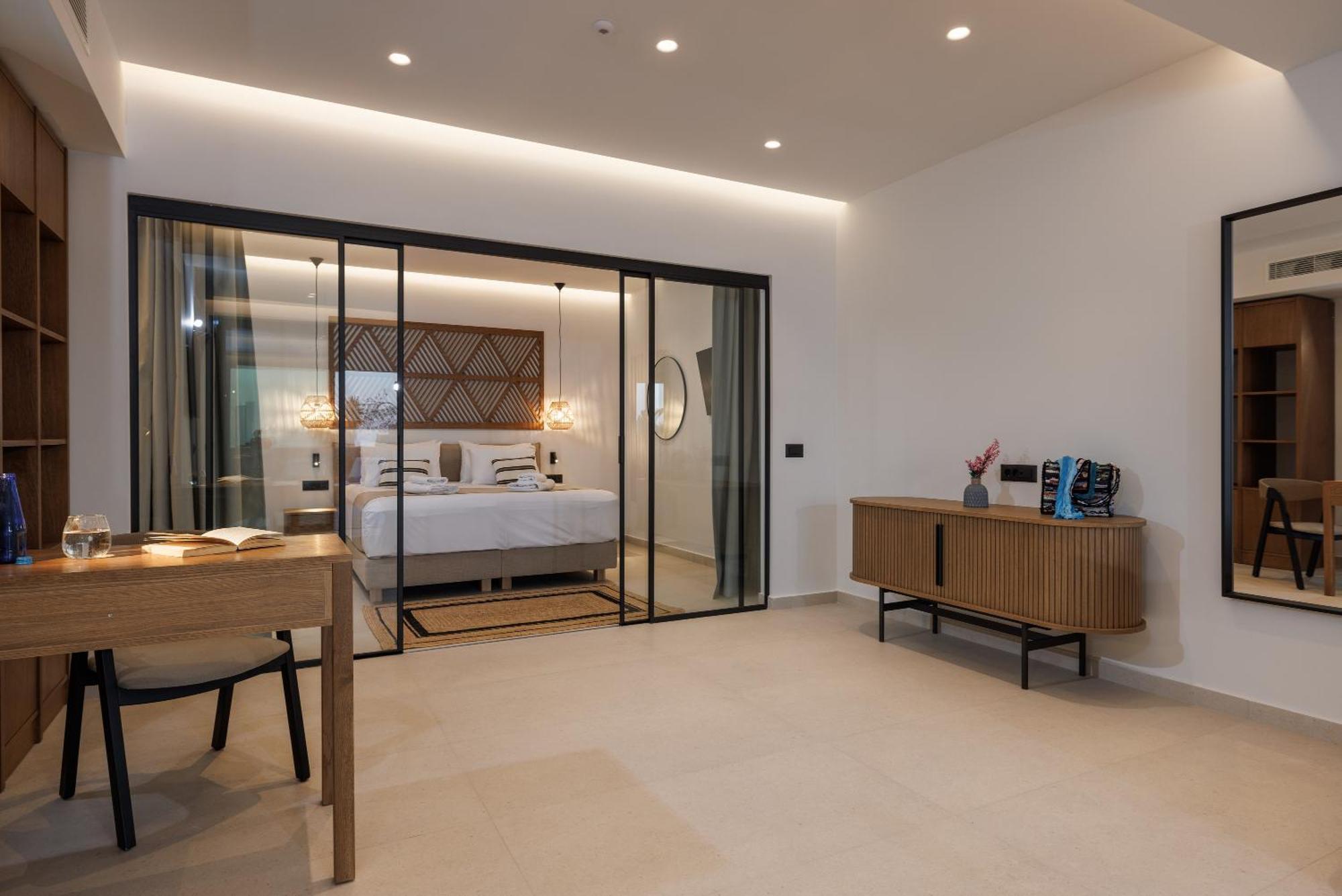 Deos Luxury Suites - Adults Only Херсониссос Экстерьер фото