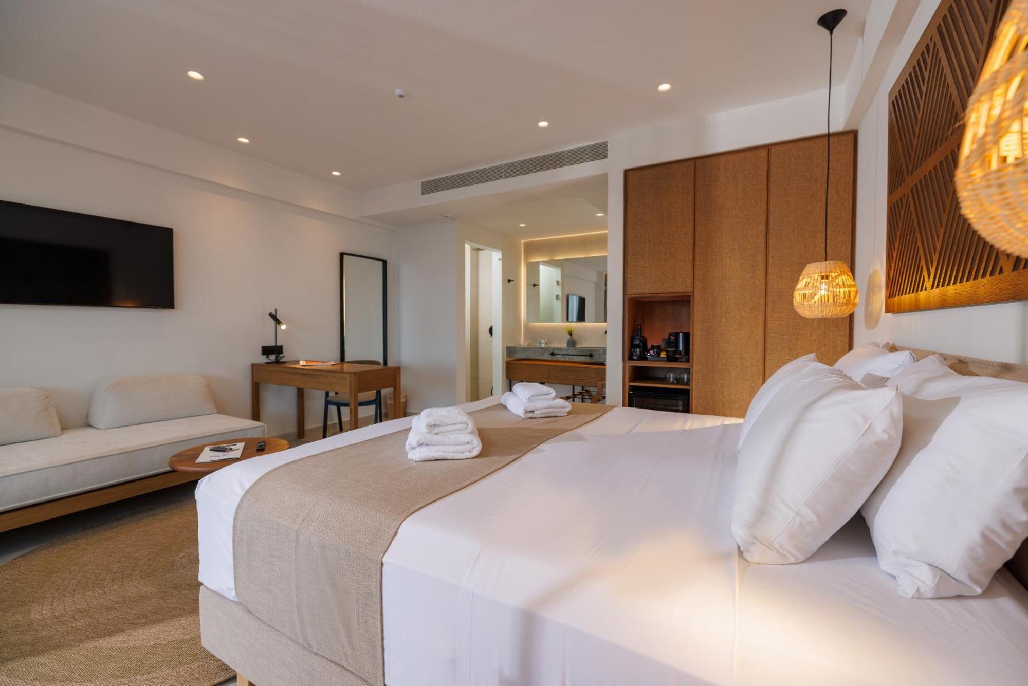 Deos Luxury Suites - Adults Only Херсониссос Экстерьер фото
